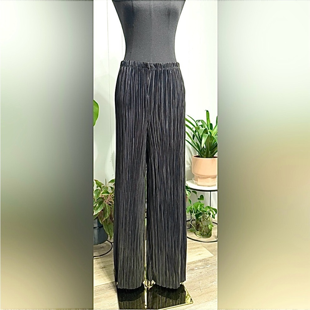 #15)  Melissa Paige Black Pleated Wide-Leg Pants